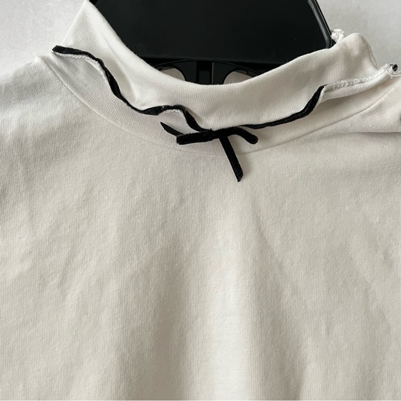 Gap 2 pieces little girl navy w/white polka dots - Picture 3 of 15